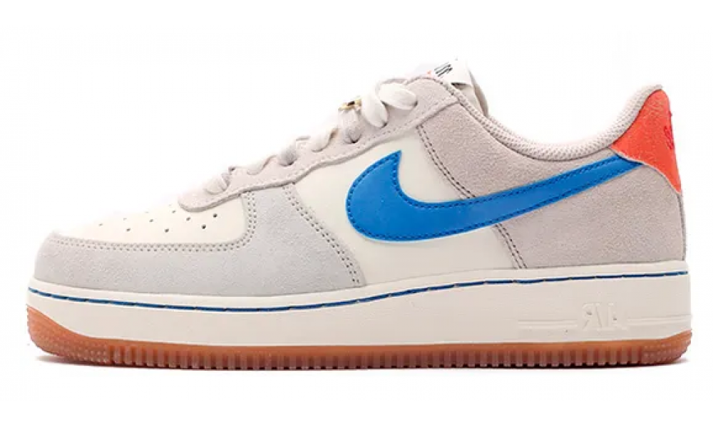 Nike air force 1 07 se white hot sale